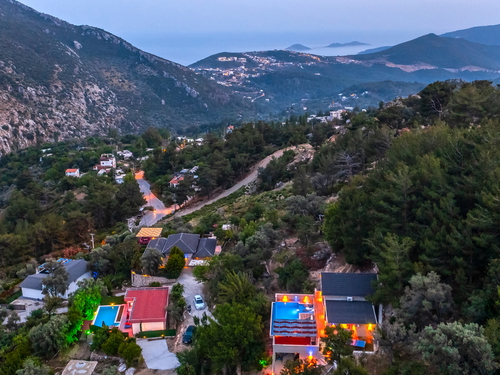 gece  -  Kasım
  | Kalkan İslamlar'da Jakuzili, Muhafazakar Villa: Doğayla İç İçe Tatil